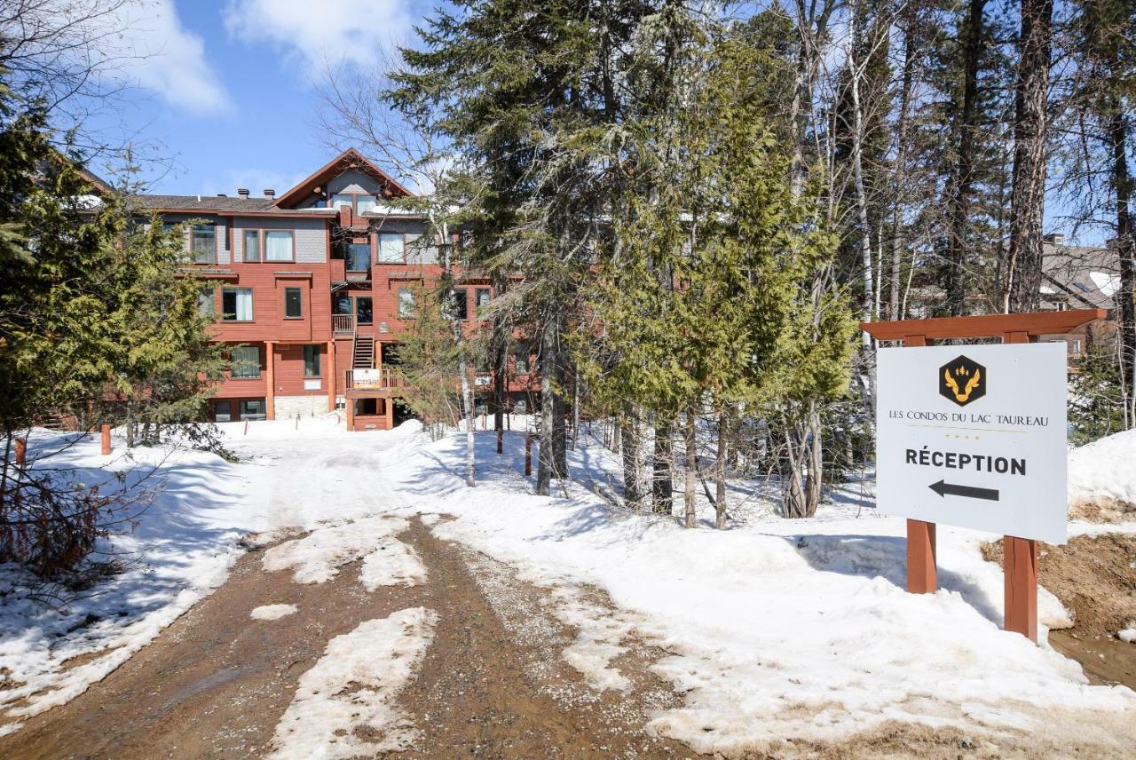 Les Condos Du Lac Taureau- Rooms & Condos Saint-Michel des Saints Bagian luar foto